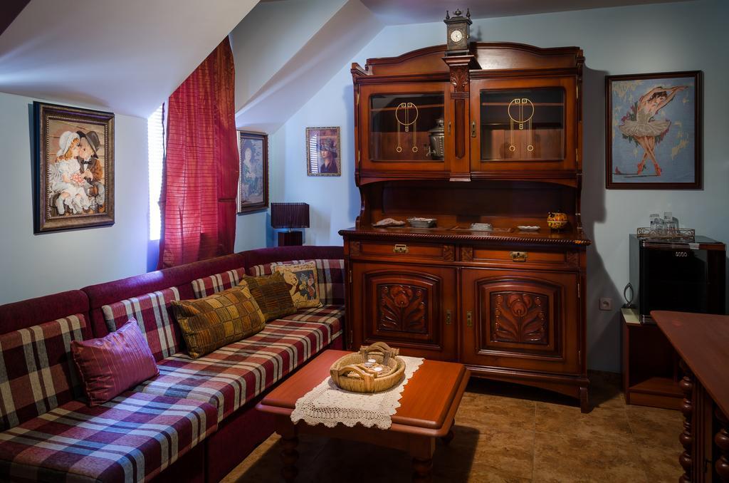 Kalypso Hotel Primorsko Luaran gambar