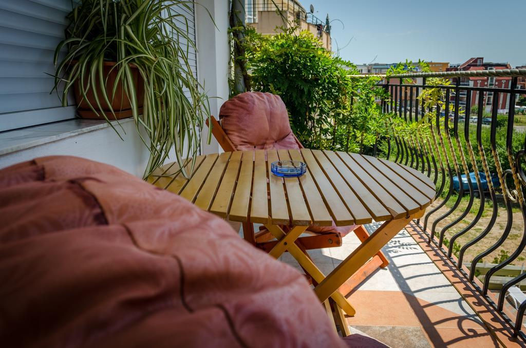 Kalypso Hotel Primorsko Luaran gambar