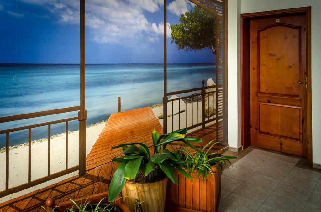 Kalypso Hotel Primorsko Luaran gambar